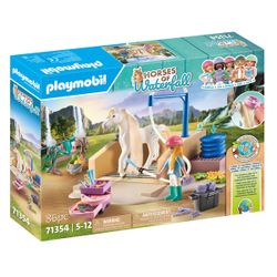 71354 – Playmobil Horses of Waterfall – Isabella & Lioness avec aire de lavage pour chevaux    