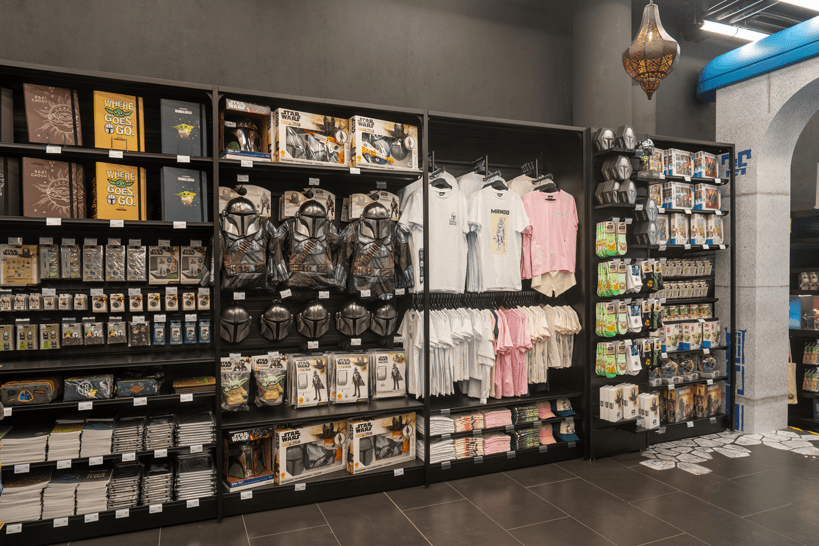 Vue du magasin STAR WARS™ Store 3