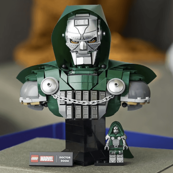 LEGO Marvel 76345 Buste de Doctor Doom